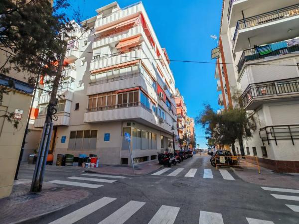 Estudio en CL Asturias, 16