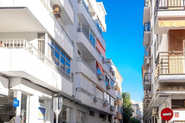 Estudio en CL Asturias, 16