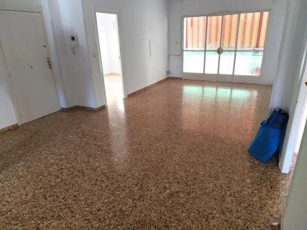 Piso en Puerto Deportivo Fuengirola