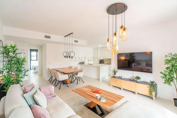 Piso en avenida Fuengirola, 10