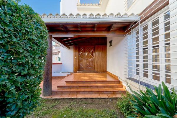 Casa independiente en calle Antequera