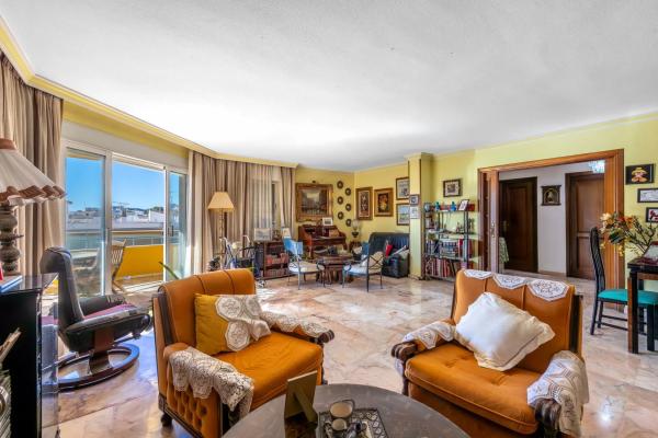 Piso en calle Doctor Ochoa, 14