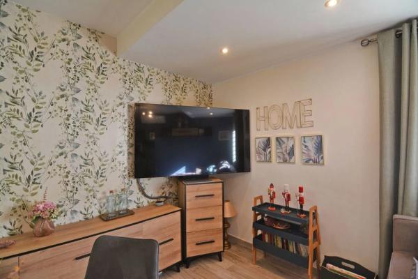 Chalet adosado en calle Ricardo León