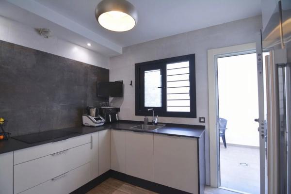 Chalet adosado en calle Ricardo León