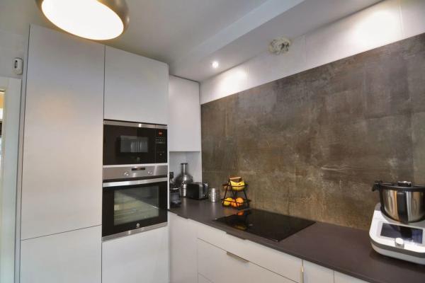 Chalet adosado en calle Ricardo León