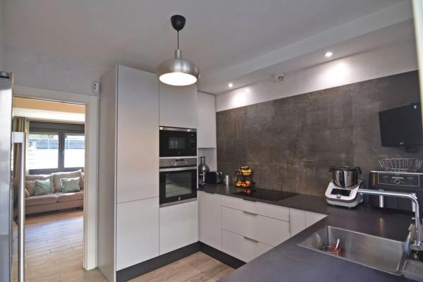 Chalet adosado en calle Ricardo León