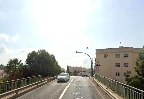 Piso en avenida de Las Salinas