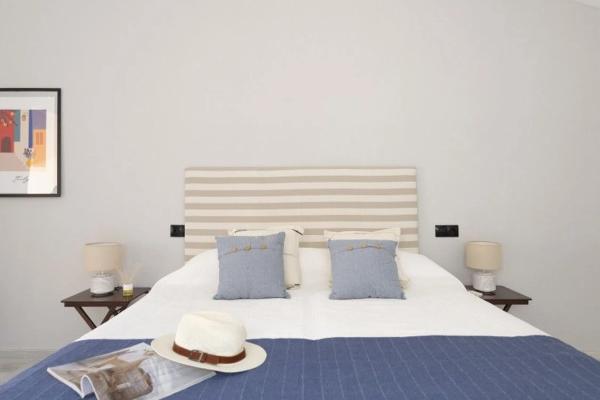 Dúplex en calle Perdices, 4