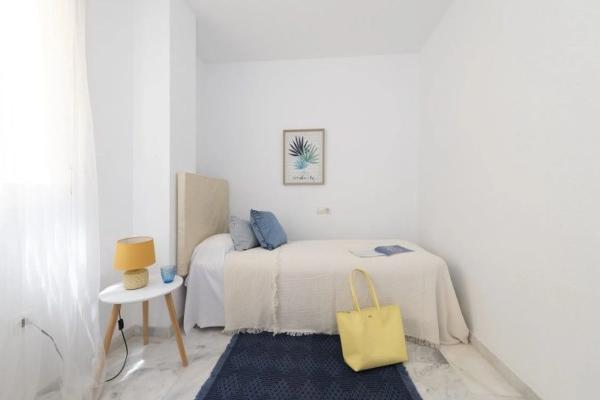 Dúplex en calle Perdices, 4