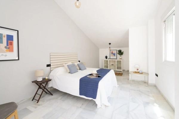 Dúplex en calle Perdices, 4