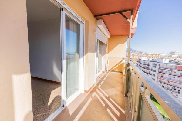 Piso en Zona Puerto Deportivo