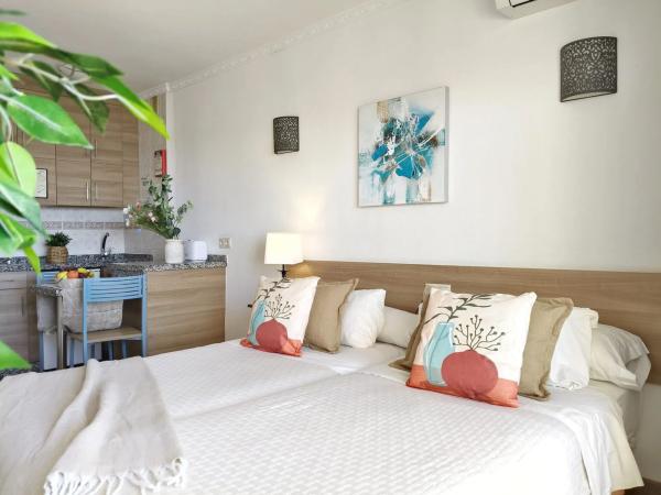 Estudio en Ps Maritimo Rey De España, 54