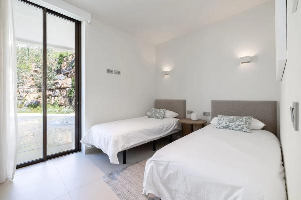 Piso en avenida Fuengirola, 9