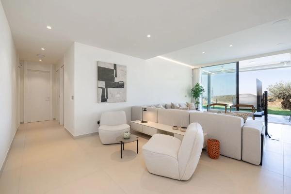 Piso en avenida Fuengirola, 9