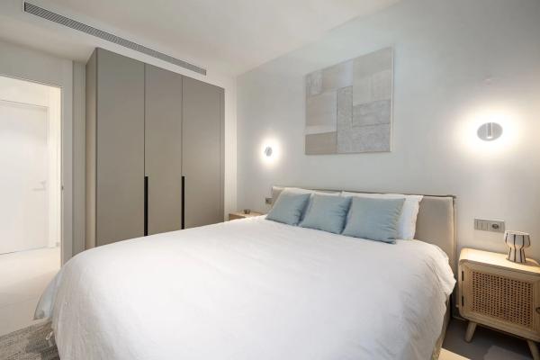 Piso en avenida Fuengirola, 9