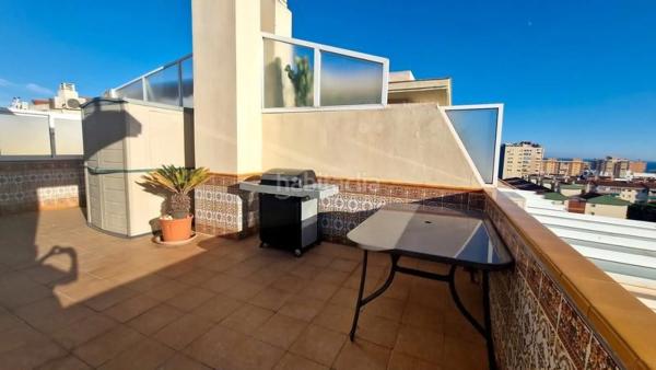 Dúplex en calle Romería del Rocío