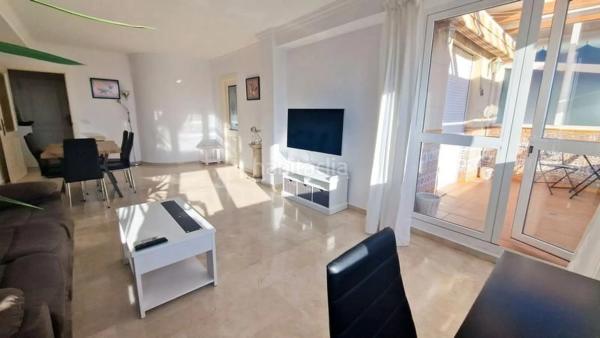 Dúplex en calle Romería del Rocío