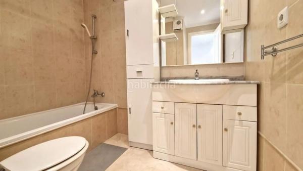 Dúplex en calle Romería del Rocío