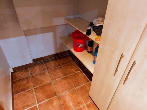 Chalet pareado en calle Antequera