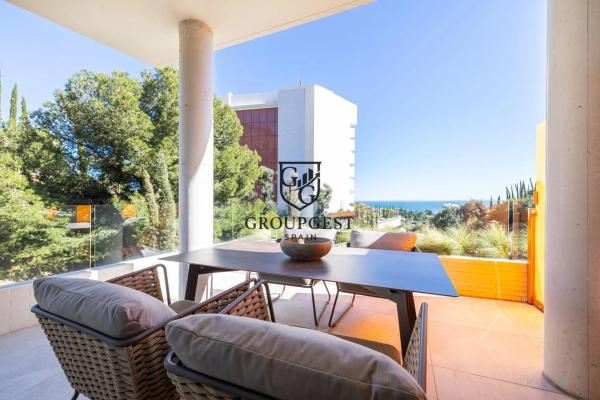 Piso en avenida del Higuerón