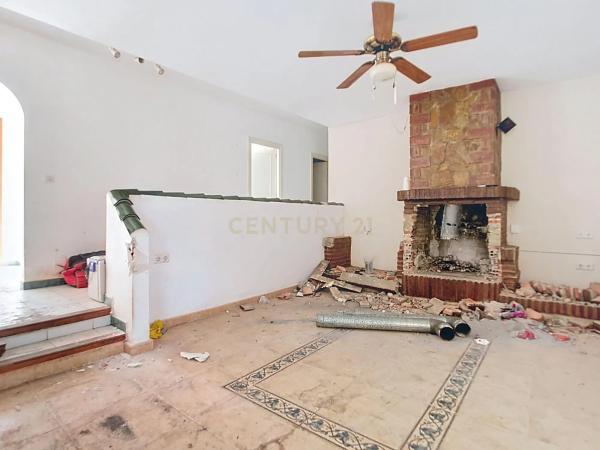 Casa independiente en calle Tulipán, 10