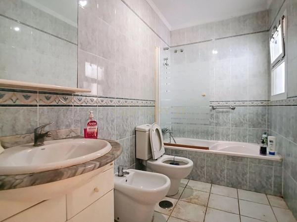 Casa independiente en calle Tulipán, 10