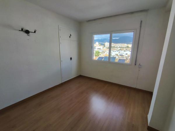 Piso en avenida de Mijas, 10
