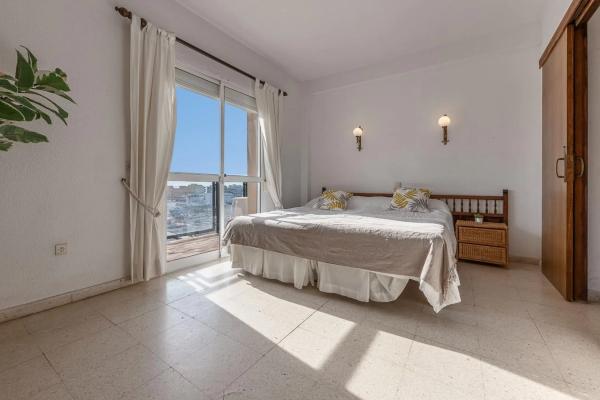 Piso en calle Hermanos Pinzón, 4