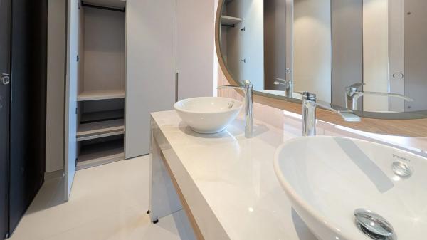 Piso en avenida 8 de Marzo