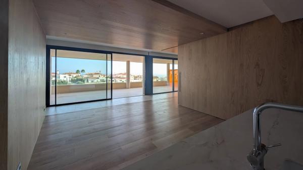 Piso en avenida 8 de Marzo