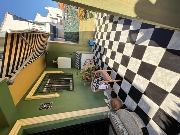 Chalet adosado en calle Frascuelo, 1