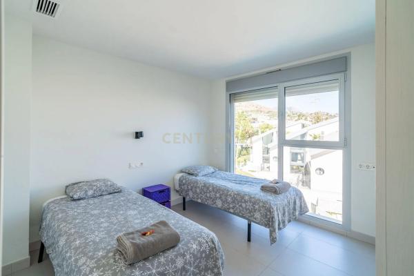 Piso en avenida del Higuerón, 80