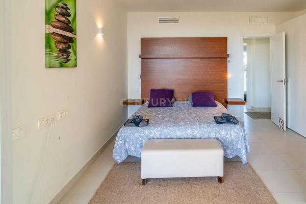 Piso en avenida del Higuerón, 80