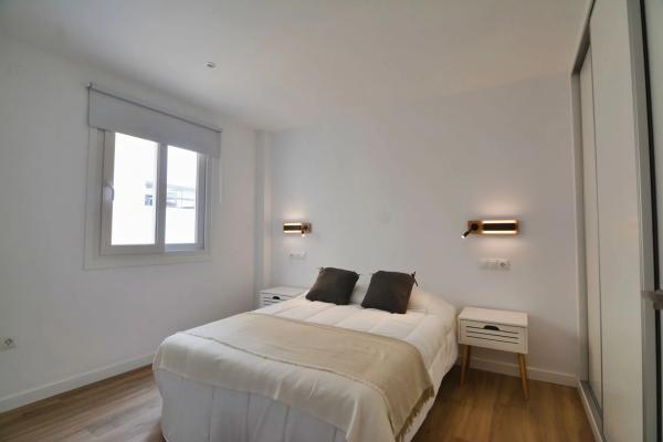 Piso en calle Poeta Salvador Rueda, 3