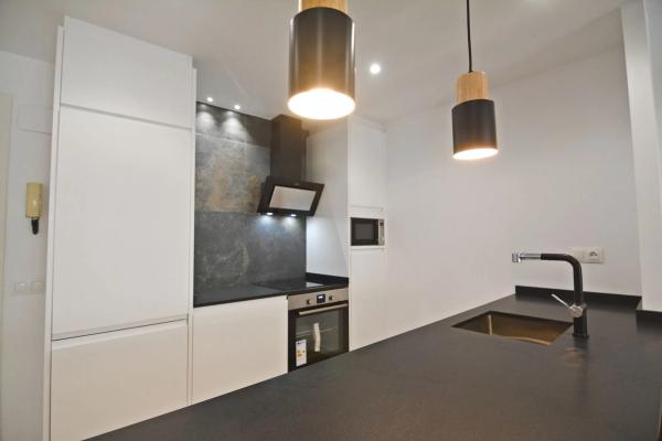 Piso en calle Poeta Salvador Rueda, 3