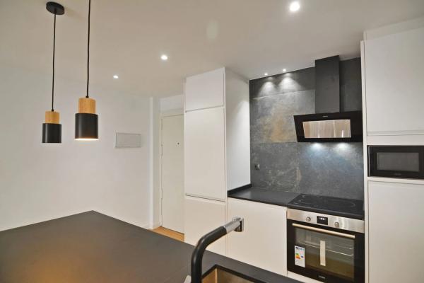 Piso en calle Poeta Salvador Rueda, 3