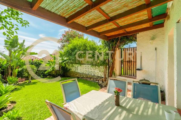 Casa independiente en calle las Tórtolas, 22