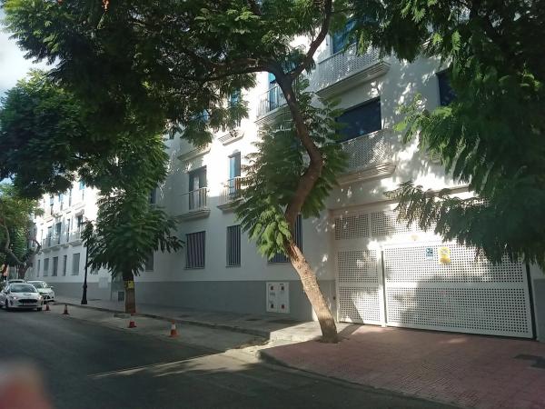 Piso en avenida de Las Salinas s/n