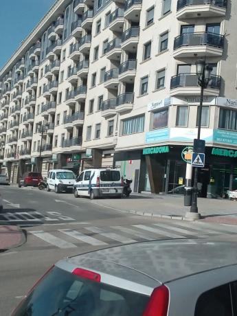 Piso en avenida de Las Salinas s/n