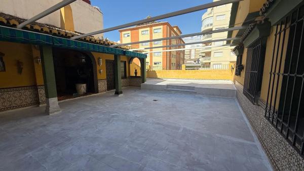 Casa independiente en calle Cañuelo