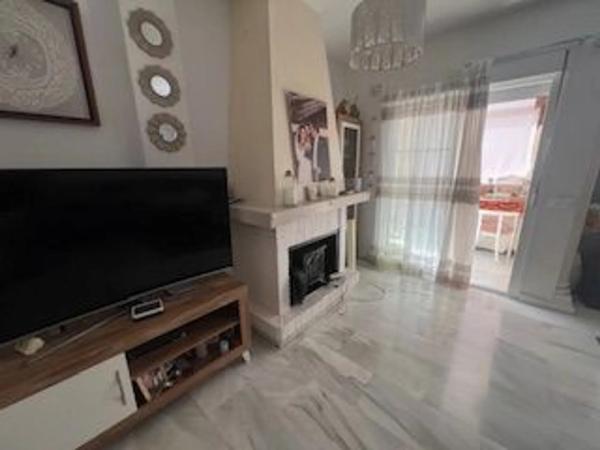 Chalet pareado en calle Sauce