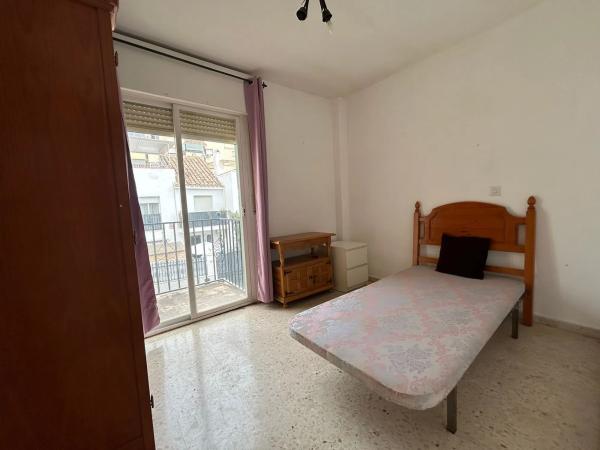 Chalet adosado en calle Monaguillo