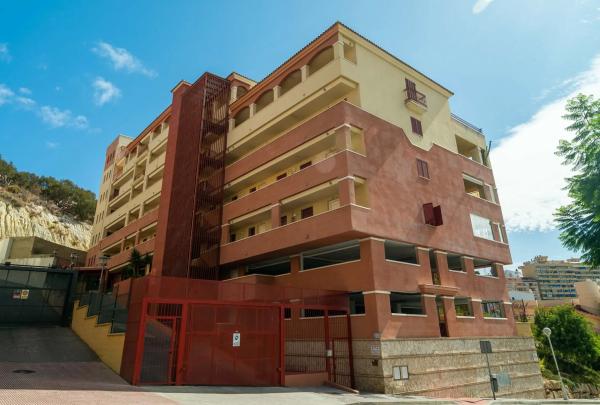 Piso en CL Narciso, 4