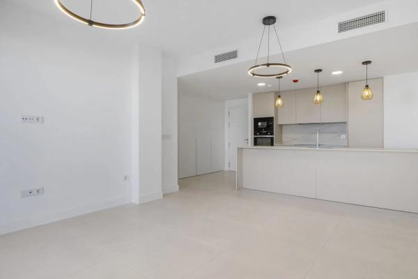 Piso en avenida Fuengirola