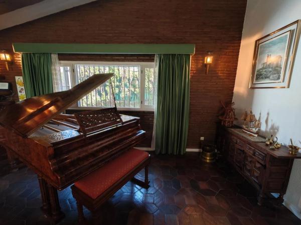 Casa independiente en calle Agua