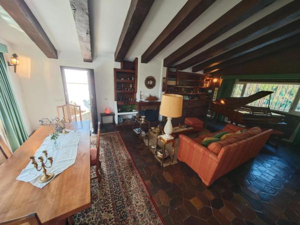 Casa independiente en calle Agua