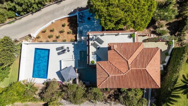 Casa independiente en calle el Roble, 23 -1