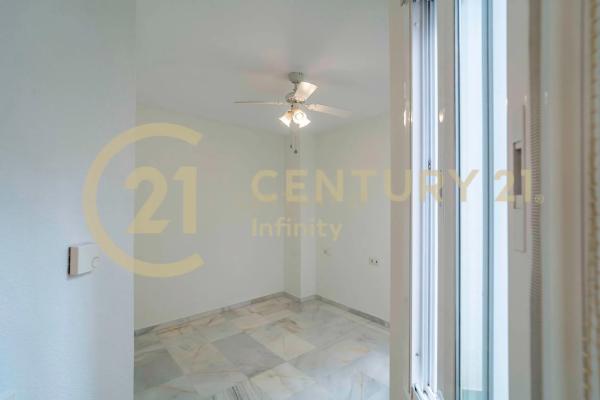 Piso en calle Gimena, 59