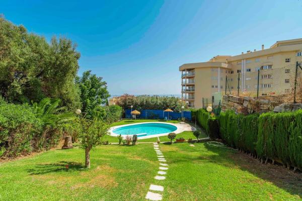 Piso en calle Nogal, 2