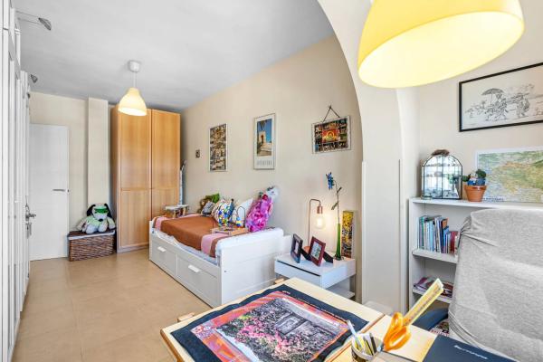 Chalet pareado en calle el Tejar